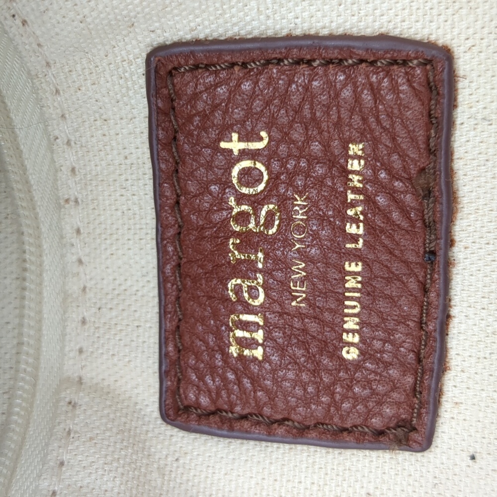 Margo leather crossbody - Picture 8 of 10